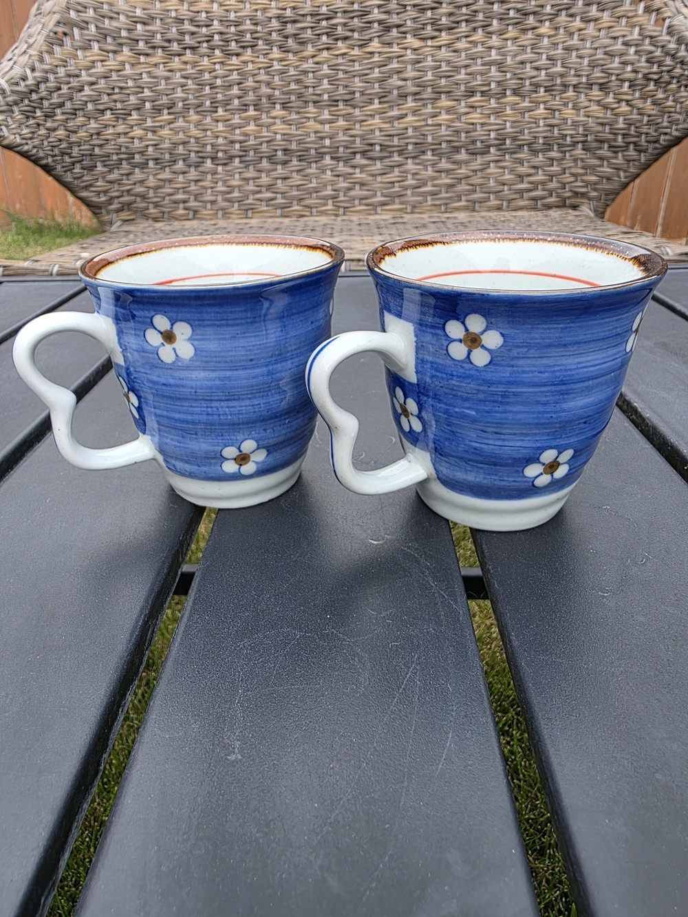 Mino Ware Style Hand Painted Blue Daisy Floral Mugs Set of 2 Japanese Pottery